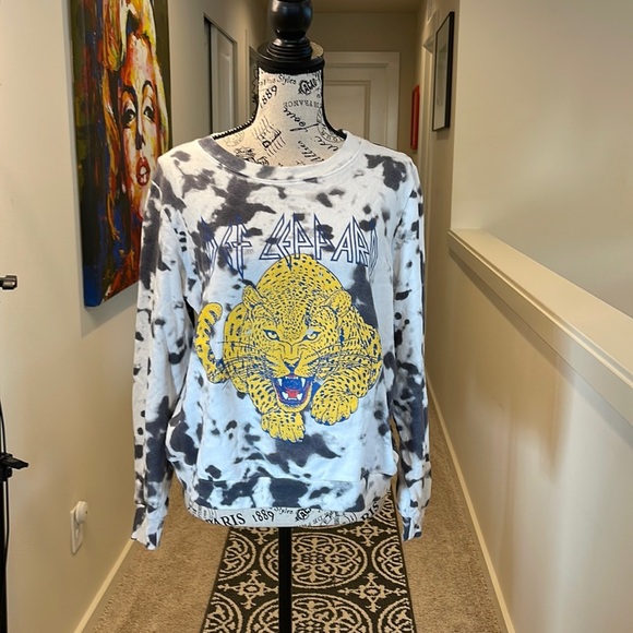 Def Leppard Grey & White Tie Dye Graphic Print Sweatshirt - Picture 2 of 7